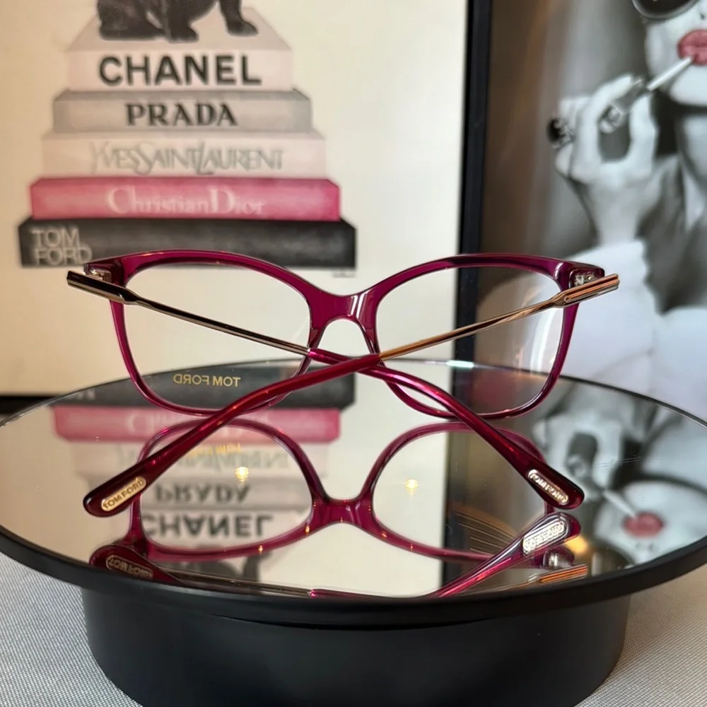 Tom Ford Pink Glasses Elegant Accessories full inclusion. / NWT